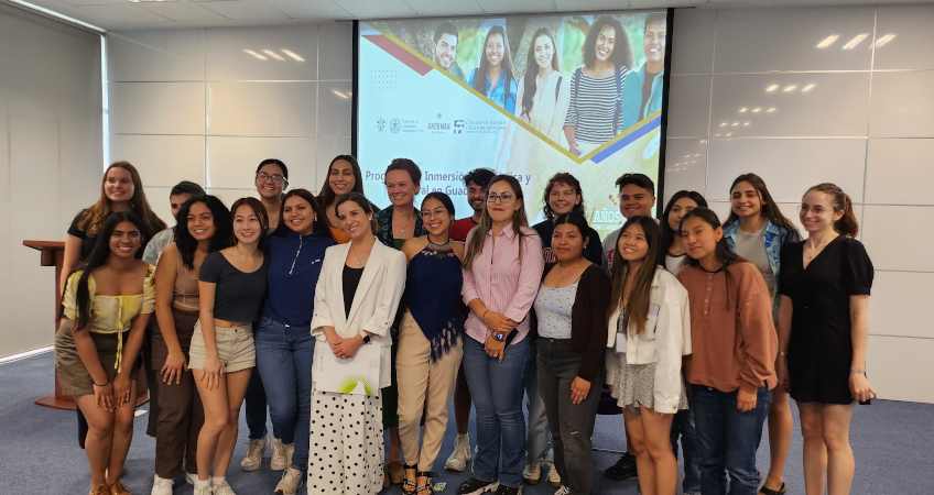 Universitarios de California culminaron programa de inmersión cultural en UDG