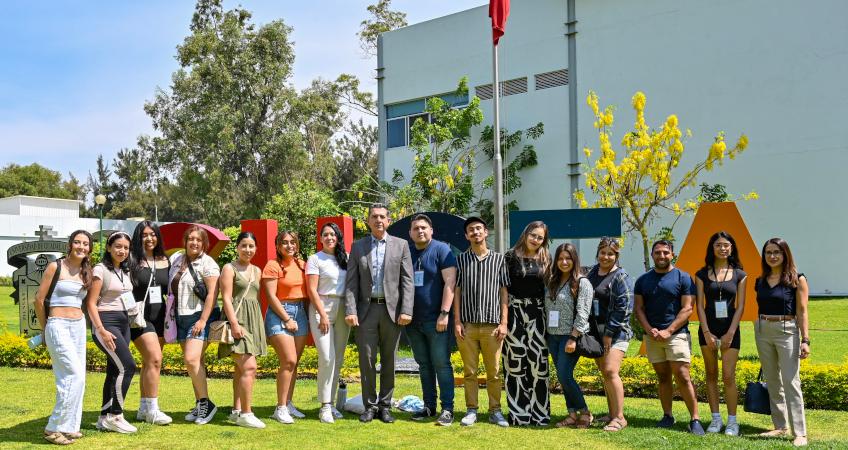 Universitarios mexicoamericanos realizan inmersión cultural en Guadalajara